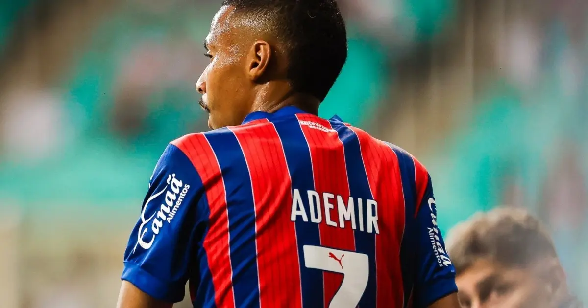 Bahia ativa cláusula e renova contrato com Ademir até 2026