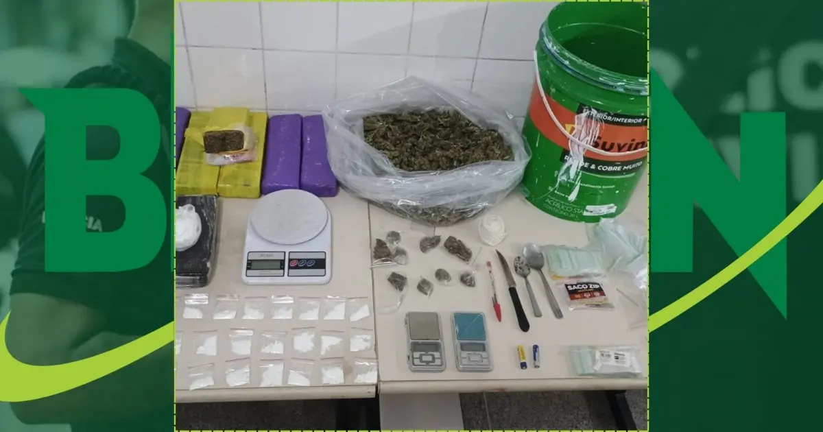 Polícia apreende drogas e balanças de precisão após confronto no Recôncavo Baiano