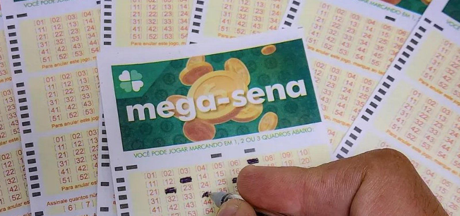 Nenhuma aposta acerta seis números, e prêmio da Mega-Sena acumula para R$ 116 milhões
