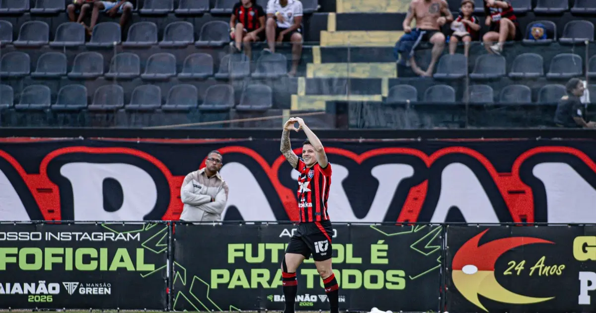 Nos pênaltis, Vitória vence o Jacuipense e enfrenta o Bahia na final do Campeonato Baiano