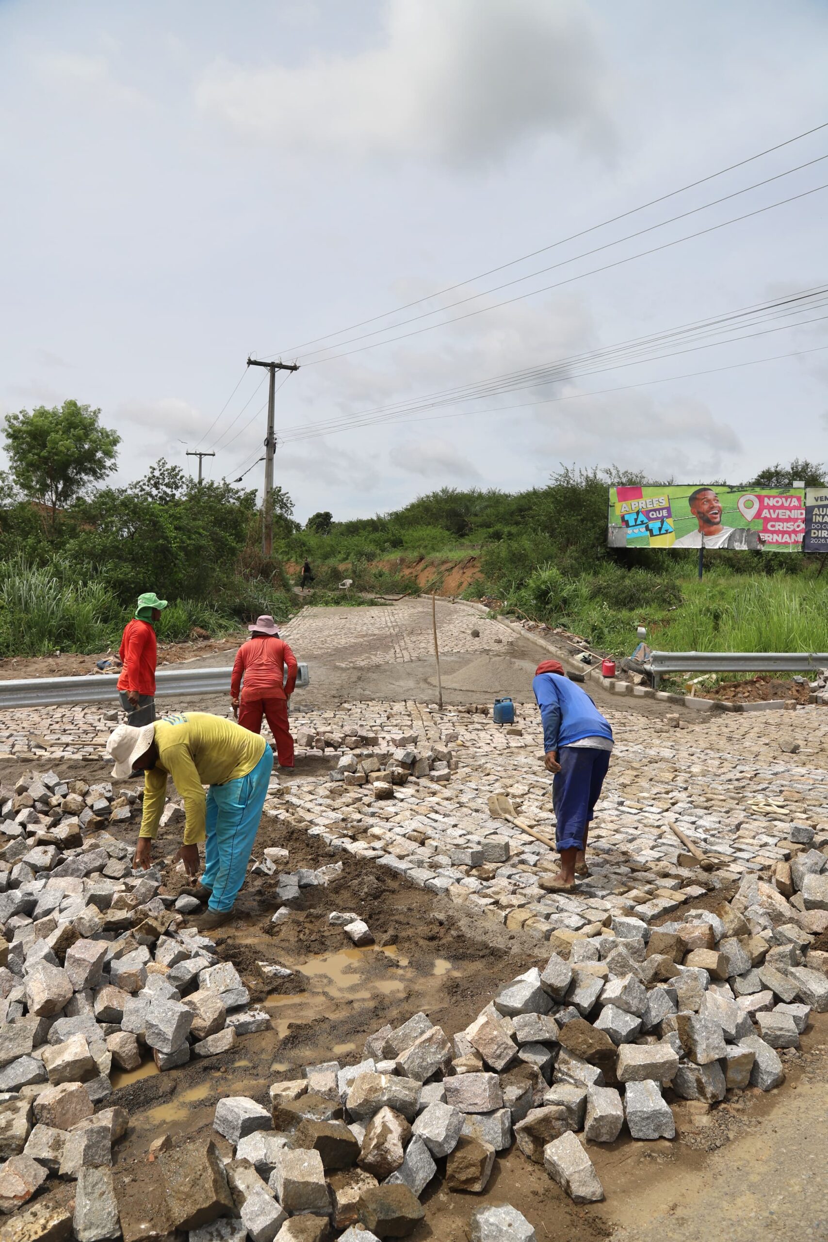 Prefeitura de Cruz avança com o Programa Cruz 100% na Rua Dr. Fernando Carvalho