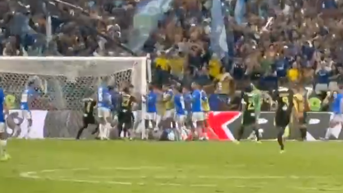 Após briga generalizada, Cruzeiro e Atlético Mineiro fazem acordo com a Procuradoria