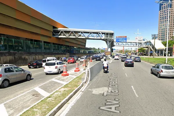 Acesso da Av.ACM à LIP será fechado definitivamente; entenda