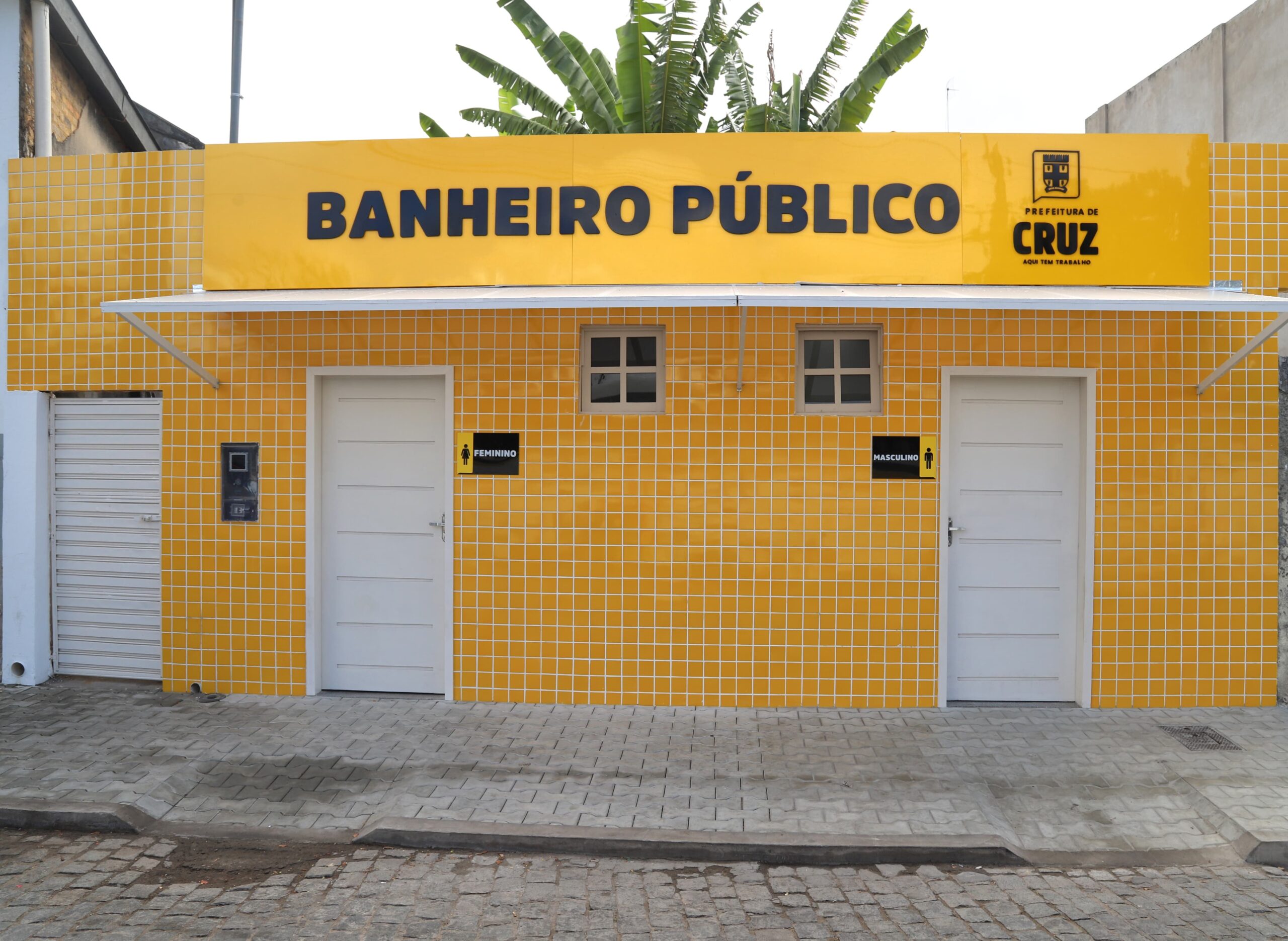 Banheiro Público do Centro de Cruz das Almas é reaberto após requalificação completa