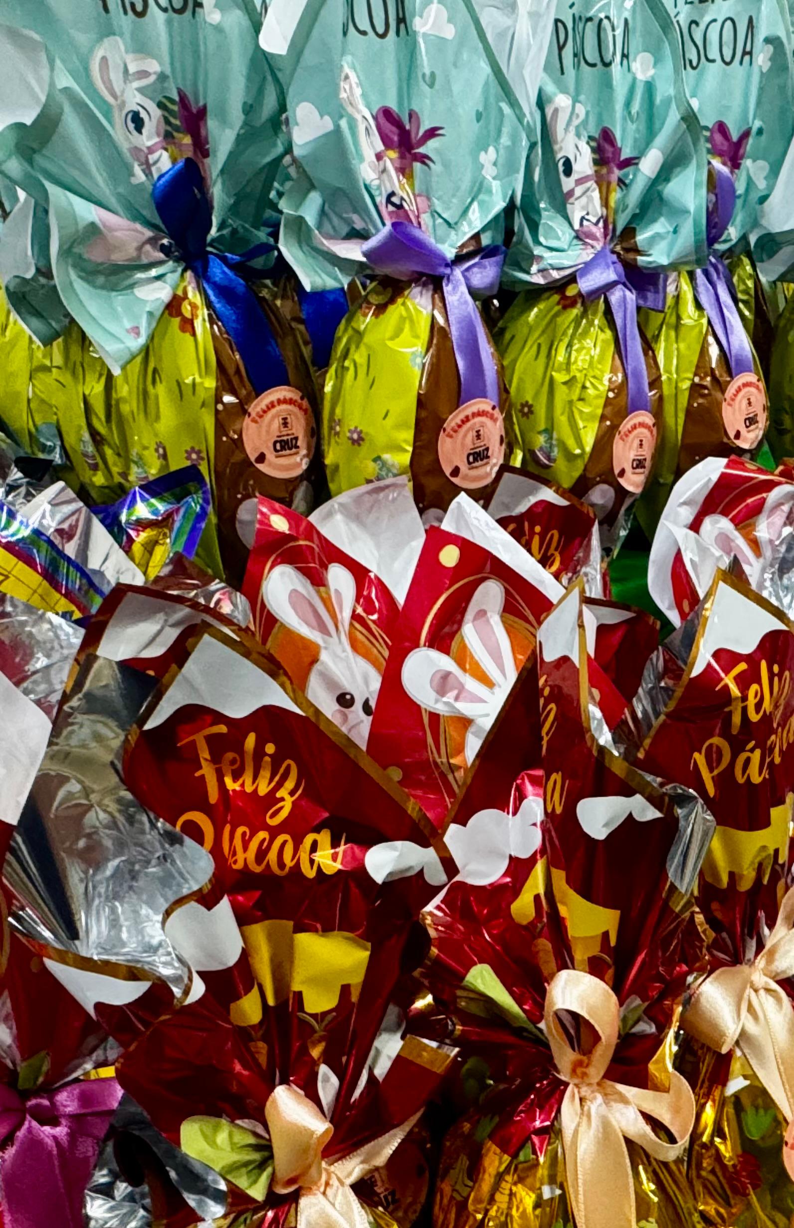 Prefeitura de Cruz distribui ovos de Páscoa para alunos da Educação Infantil