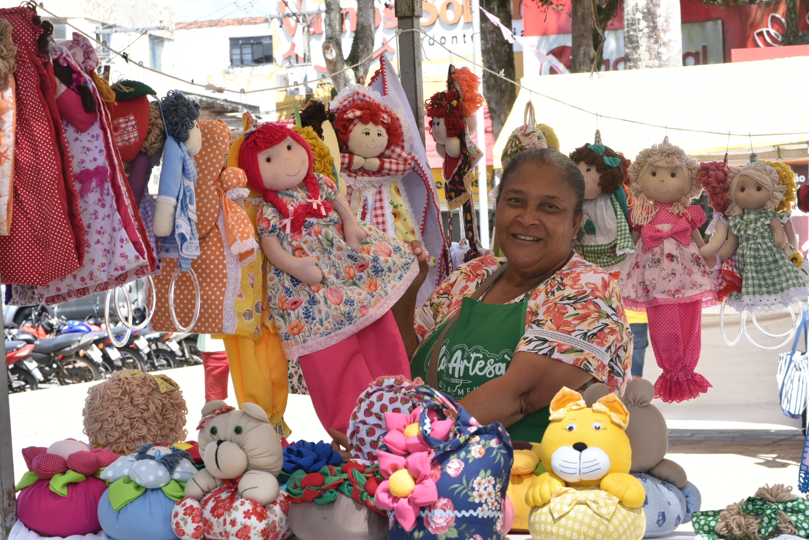 Vila Artesã de Dia das Mães realiza inscrições nesta quarta-feira (29)