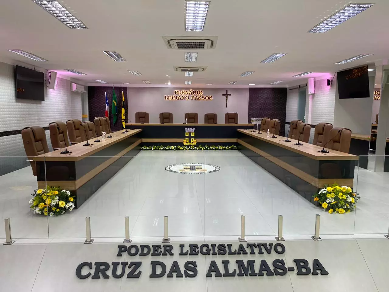 Câmara de Cruz das Almas homenageia Alcymar Monteiro, Angelo Coronel, João Bacelar e Vitor Azevedo com Título de Cidadão Cruzalmense