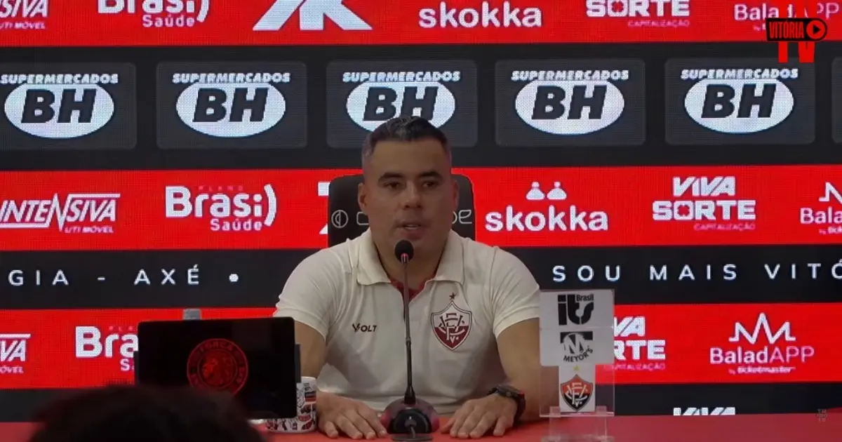 Jair lamenta derrota no Ba-Vi e pede reação do Vitória na Copa do Brasil: "Temos que dar a volta por cima"
