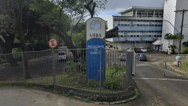 Estudantes se manifestam contra regras de vestimenta impostas pela UFBA: “um absurdo”