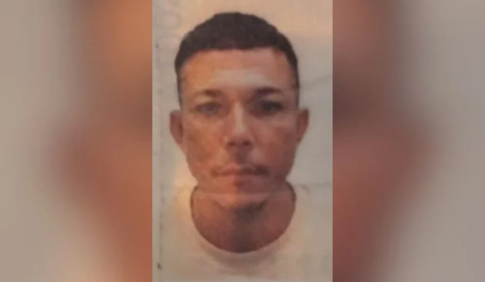 Homem de 42 anos é morto a tiros após discussão na Estrada Velha de Humildes